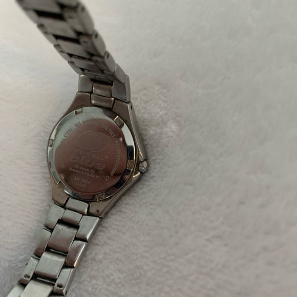 Fossil Blue Woman’s Silver Stainless Steel Water Resistant Watch 3634 - Picture 4 of 12